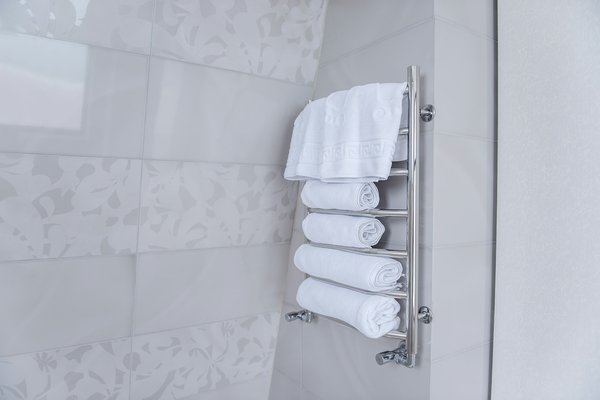 Porte serviette : optimisez votre salle de bain avec style